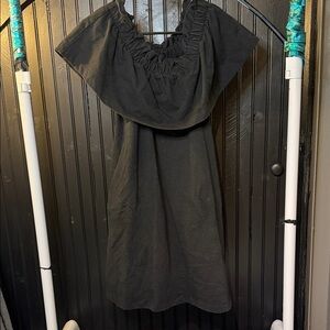 H&M Black Ruffled Midi Dress
